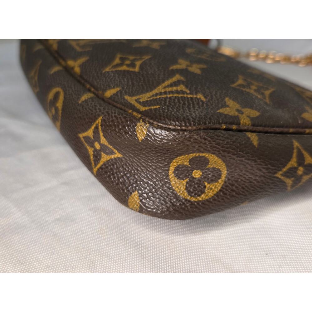 Louis Vuitton Pochette Accessoires Monogram Canvas LV Shoulder Bag AR1906 - Picture 6 of 15